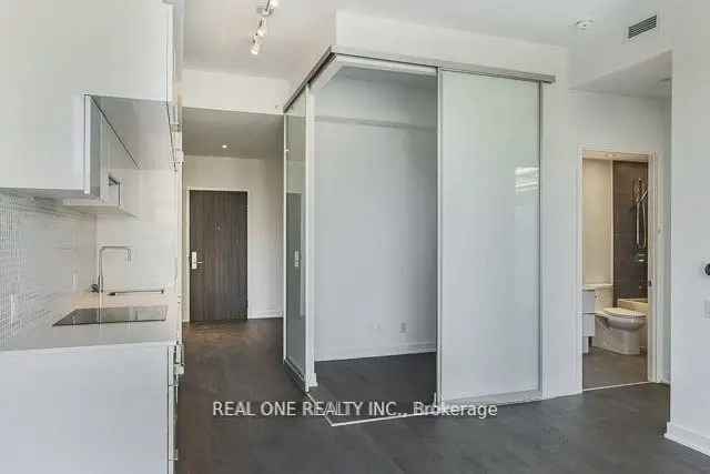 Condo For Rent in Toronto, Ontario