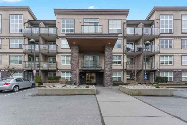 Top Floor Living near High Street Shopping Centre Hwy 1 Mt Baker Views