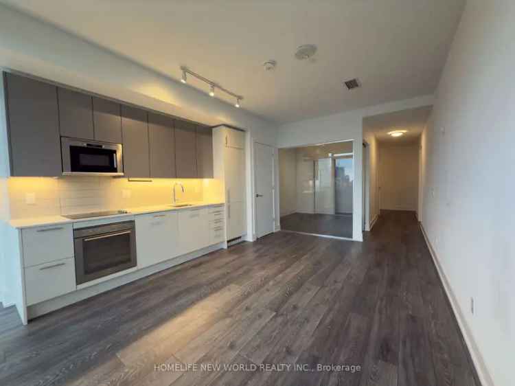 Condo For Rent in Markham, Ontario