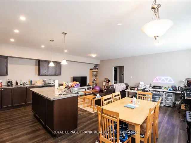 Semi Detached Bungaloft With Legal Duplex Amazing Investment