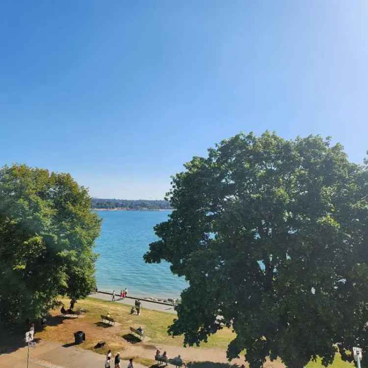 English Bay Sub Penthouse - Renovated Corner Unit with Water Views