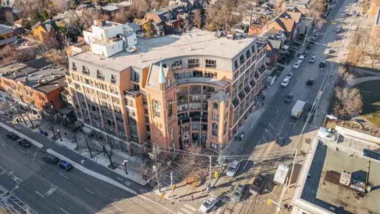 Condo For Sale in Toronto, Ontario