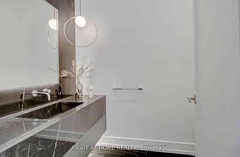 Luxury Custom Home in North Leaside - 4 1 Beds 4 5 Baths