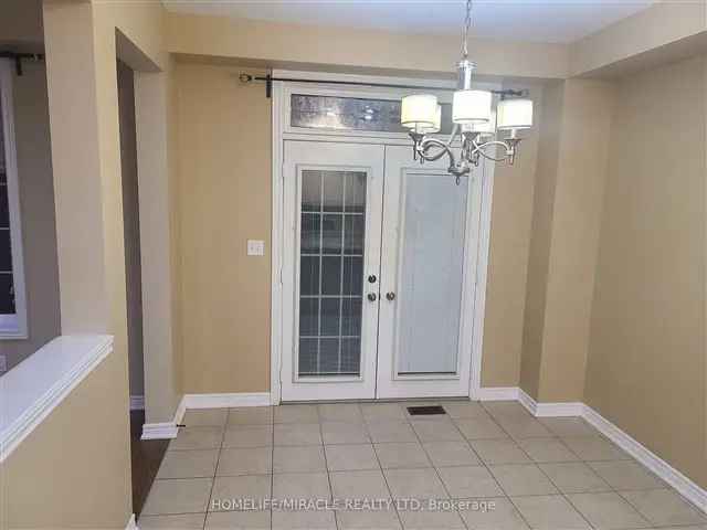 Waterdown Semi-Detached Home 3 Bed 4 Bath Family Home