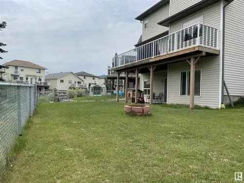 Lakeview Walk-Out Home in Canossa Edmonton