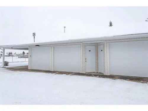 2-Bed 2-Bath Condo in Montfort Heights Red Deer