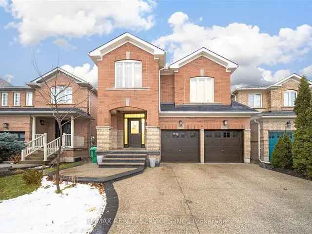 5+2 Bedroom Detached Home with 6 Car Parking and Finished Basement