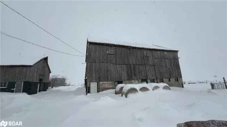 Bruce County Family Home 6.14 Acres 3 Beds 2 Barns