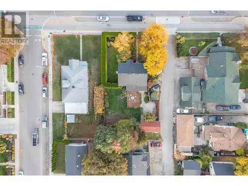 Buy House in Kelowna with Prime Development Opportunity for Townhouses