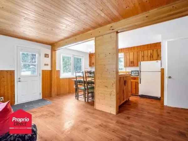 Bungalow for Sale Lanaudiere Fully Furnished 4 Season Cottage