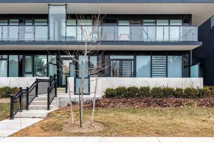 Belair Studio Condo Aldershot Near Burlington GO