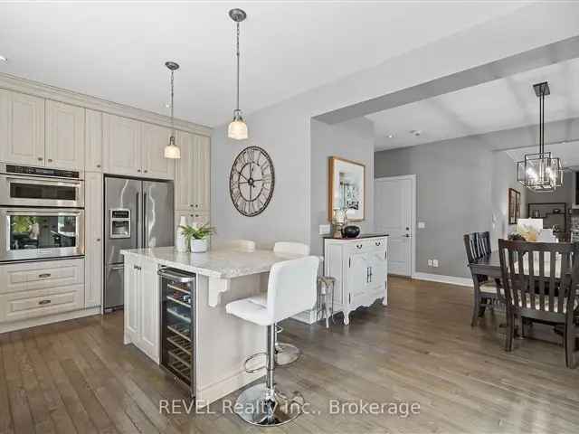 House For Sale in 4, Meritage Lane, Niagara-on-the-Lake, Ontario