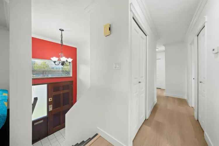Surrey Fleetwood Tynehead 6 Bed 3 Bath Home with Laneway Access