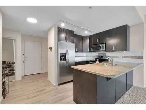Beltline Condo for Sale: 1-Bedroom, Panoramic Views, Resort Amenities