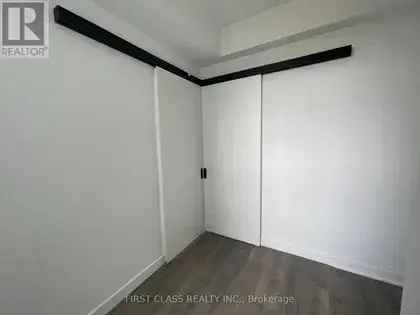 1 room apartment of 86 m² in Toronto