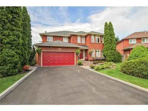 House For Sale In East Credit, Mississauga, Ontario