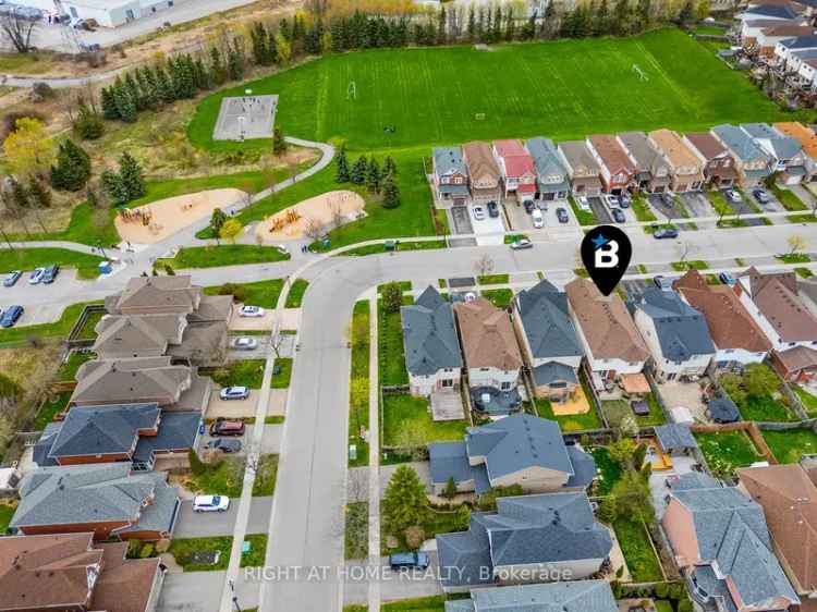Modern Family Home Near Newmarket and Aurora