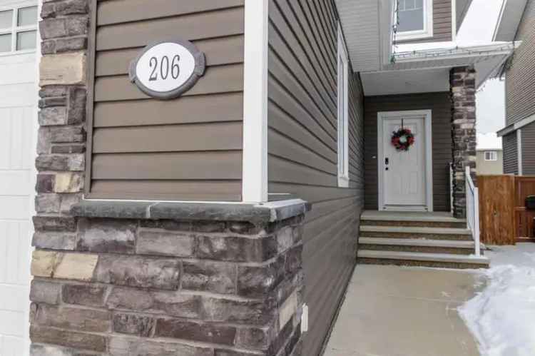 House For Rent in Red Deer, Alberta