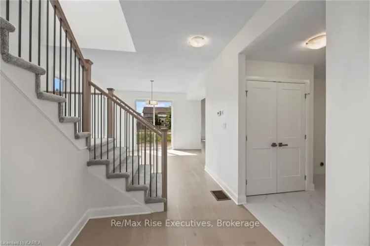 House For Sale in Kingston, Ontario