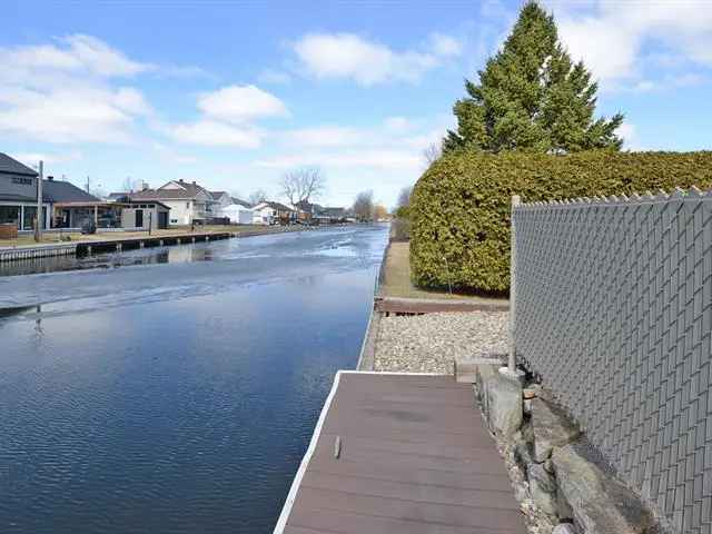 Bungalow for Sale in Saint Zotique