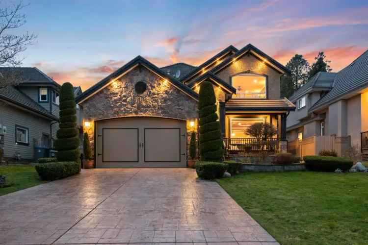 Luxury 8-Bed 6-Bath Custom Home in Fleetwood