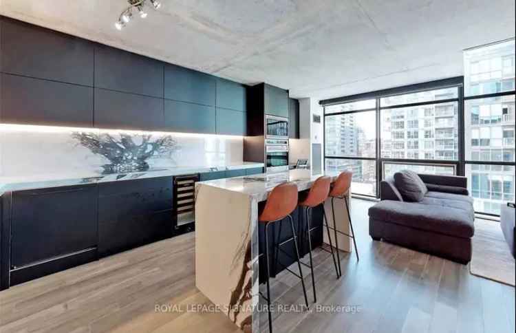 Condo For Rent in Toronto, Ontario