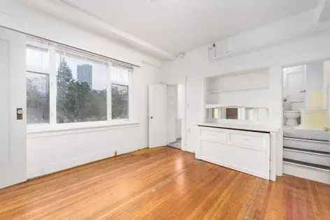 1 room apartment of 41 m² in Vancouver