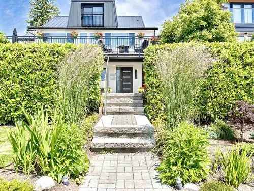 House For Sale In Ambleside, West Vancouver, British Columbia