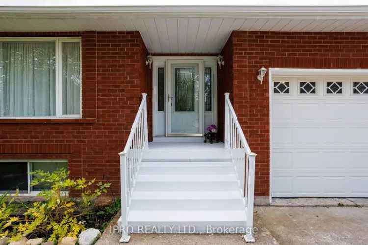 House For Sale in Southgate, Ontario