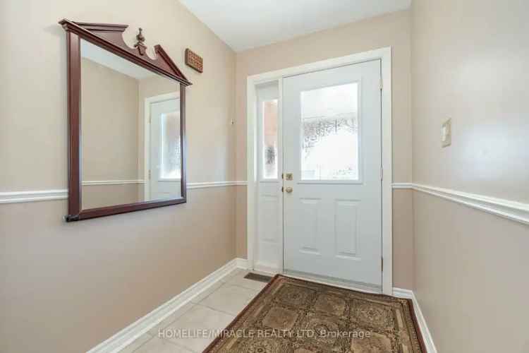 House For Sale in Oshawa, Ontario