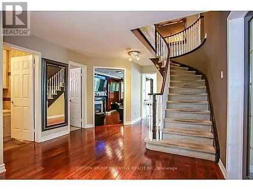 Luxury 5 Bedroom Barrie Home for Sale
