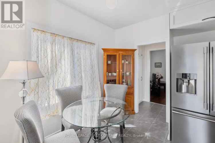 3 Bedroom Family Home with Chef's Kitchen and Huge Backyard