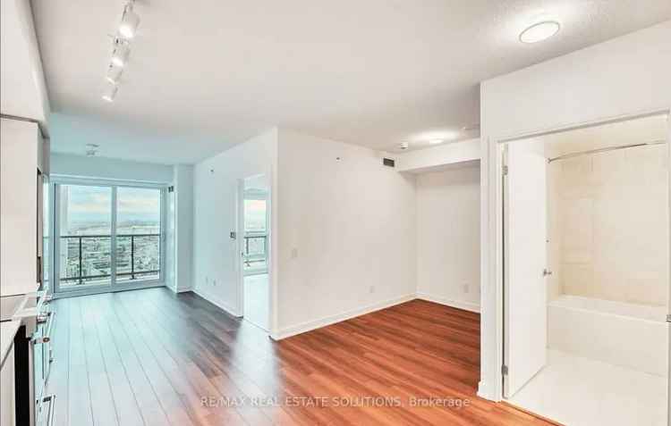 Condo For Rent in 30, Samuel Wood Way, Toronto, Ontario