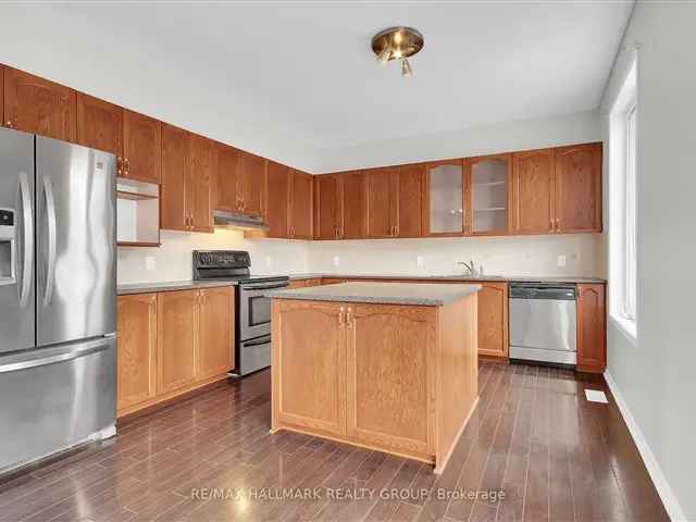 House For Sale in Ottawa, Ontario