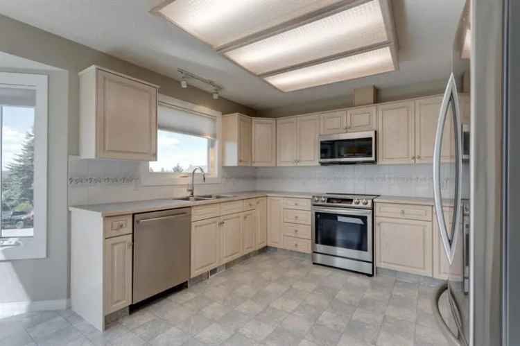 4 Bed 3 Bath Semi-Detached Bi-Level Home with Updated Kitchen and Finished Basement