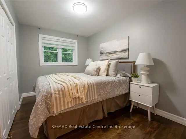 Stunning Riverside Park Bungalow w Registered Accessory Apartment