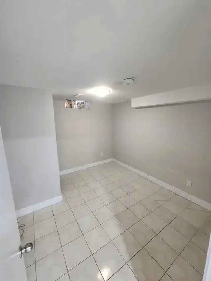 Room Rental Bedale Markham Furnished Shared Occupancy