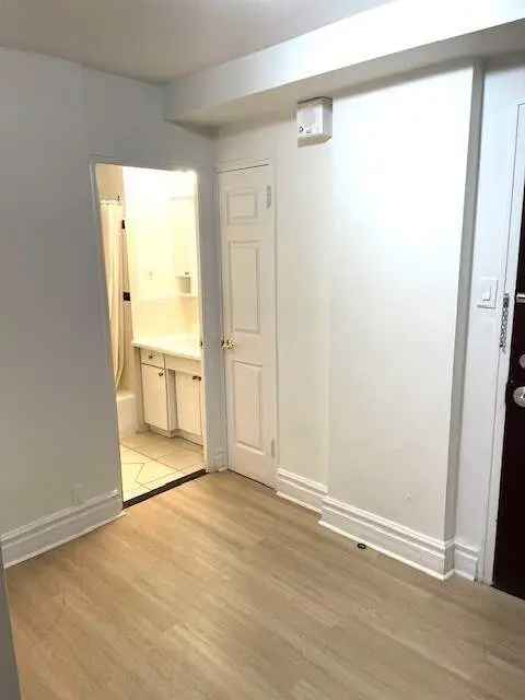 Apartment For Rent in Westmount, Quebec