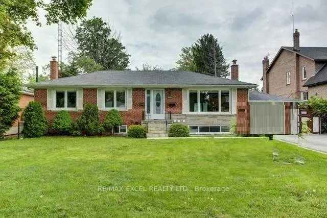 House For Sale in 35, Urbandale Avenue, Toronto, Ontario