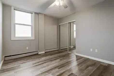 1 room apartment of 28 m² in Calgary