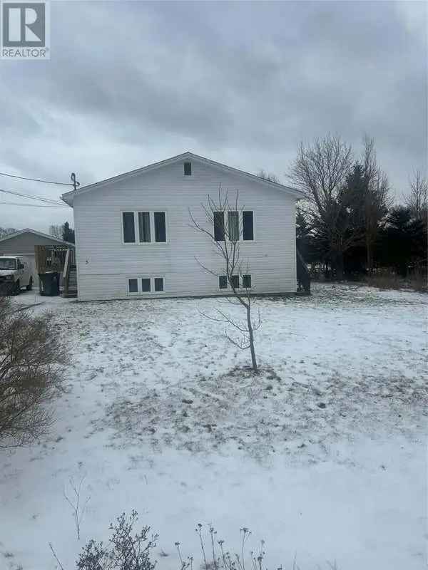 3 Bedroom Home with In-Law Apartment in Conception Bay South