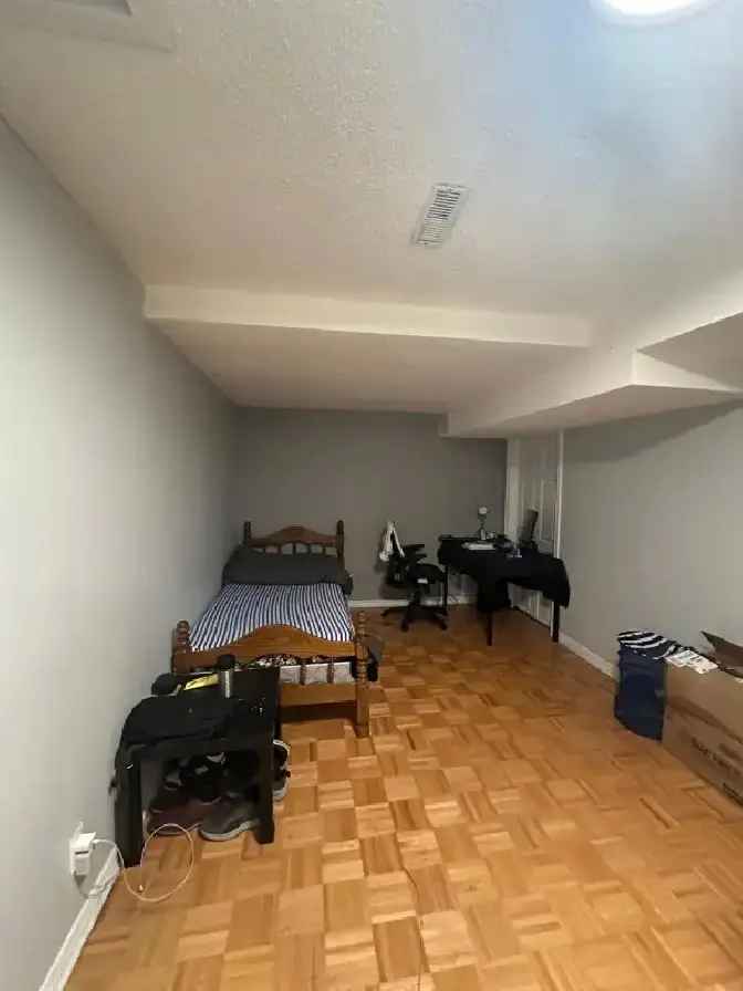 Private Room For Rent