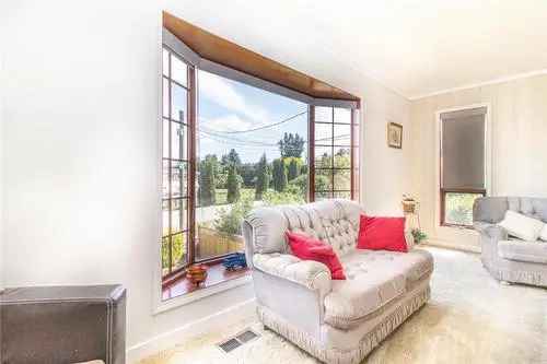 For Sale Custom Built House in Lakeview Heights West Kelowna