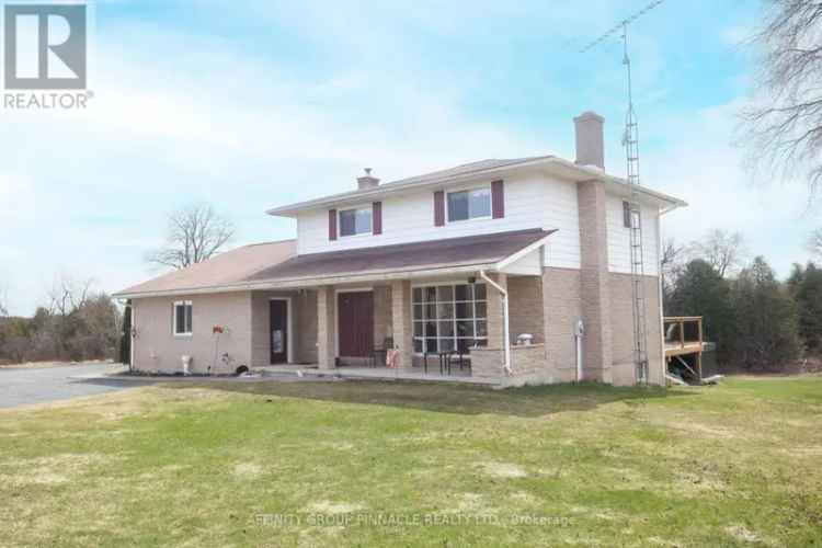 4+1 Bedroom Family Home with Swim Spa and Private Driveway