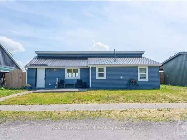 House For Sale in Augusta, Ontario