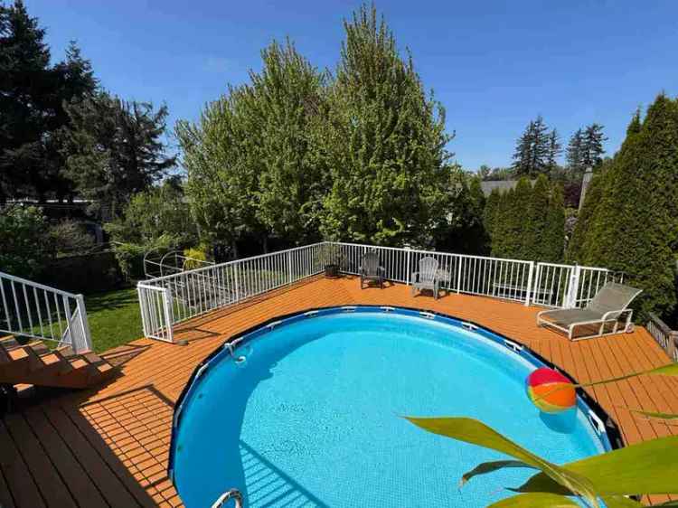 5-Bedroom 3-Bathroom Home with Pool and Fruit Trees