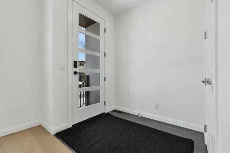 House For Sale , Calgary, Alberta