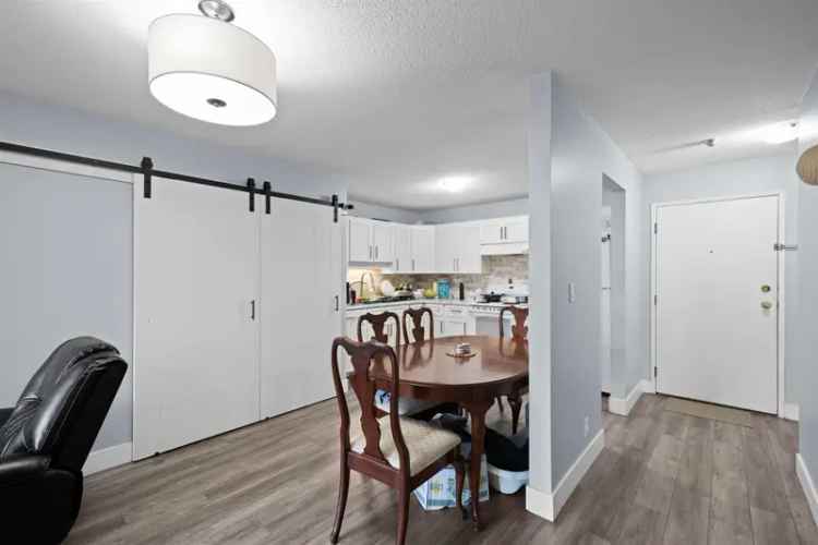 A $379,000.00 Apartment/Condo with 2 bedrooms in Central Abbotsford, Abbotsford