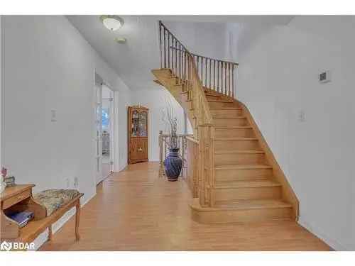 House For Sale In Barrie, Ontario