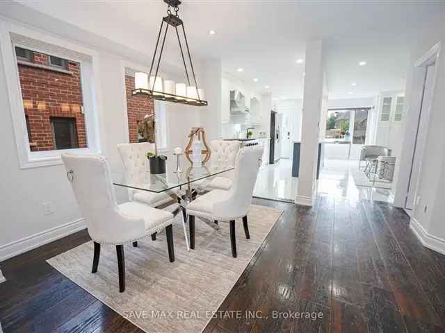 Luxury 4-Bedroom Detached Home in Oakville